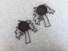 Load image into Gallery viewer, Mod Wire Palm Tree Tea Light Candleholder