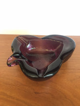 Load image into Gallery viewer, Vintage 1970s Imperial Purple Heavy Glass Clover Shaped Ashtray
