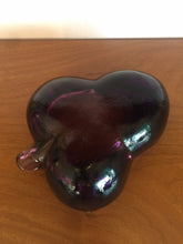 Load image into Gallery viewer, Vintage 1970s Imperial Purple Heavy Glass Clover Shaped Ashtray