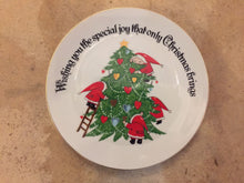 Load image into Gallery viewer, Vintage 1970s Ceramic Christmas Plate Made In Japan