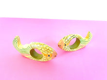 Load image into Gallery viewer, Vintage 80s Pair of Hand Carved and Hand Painted Tropical Fish Napkin Rings