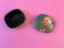Load image into Gallery viewer, Vintage Butterfly + Flowers Trinket Box