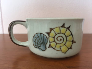 Vintage 1970s Boho Chic Ceramic Sea Shell Soup Mug