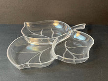 Load image into Gallery viewer, Vintage 1980s Lucite Leaf Shaped Divided Serving Dish
