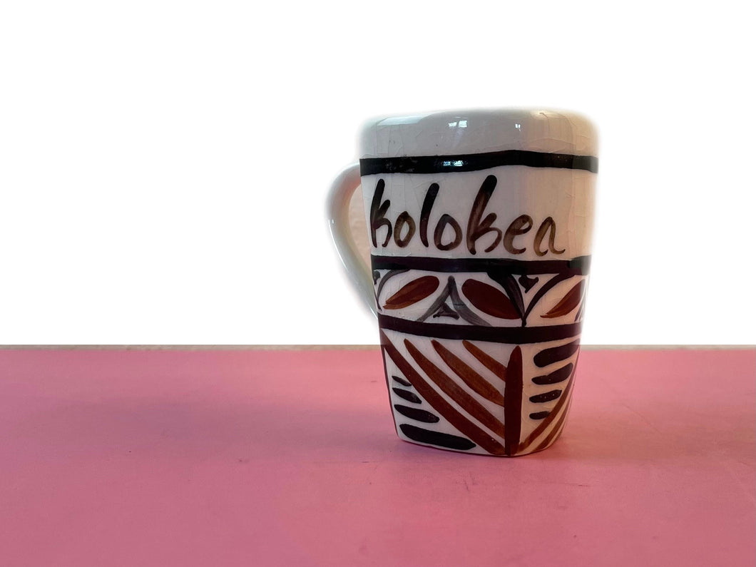 Vintage 1970s Hand Painted Tapa Print Hawaiian Ceramic Mug Personalized “Kolokea” means “Dorothy”