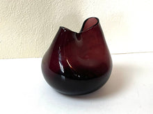 Load image into Gallery viewer, Vintage Blenko Glass Co Purple Pinch Vase
