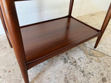 Load image into Gallery viewer, Vintage 60s Mid Century Modern End Table
